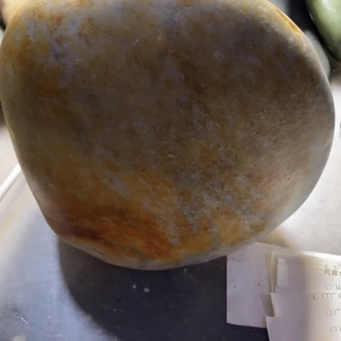 未镶嵌和田玉（糖玉）挂件