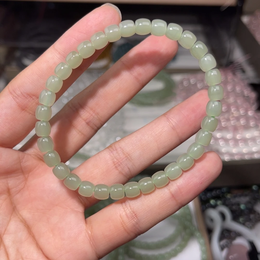 和田玉手链未镶嵌和田玉007