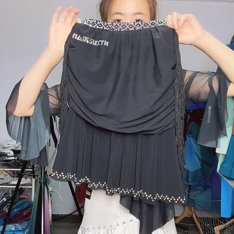 S。