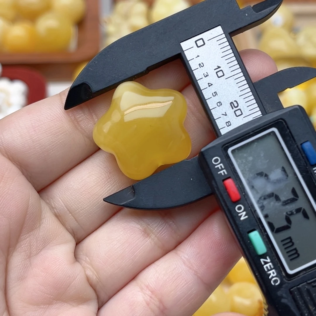 蜜蜡未镶嵌裸石天然