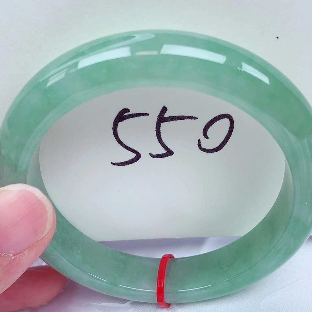 翡翠未镶嵌手镯翡翠