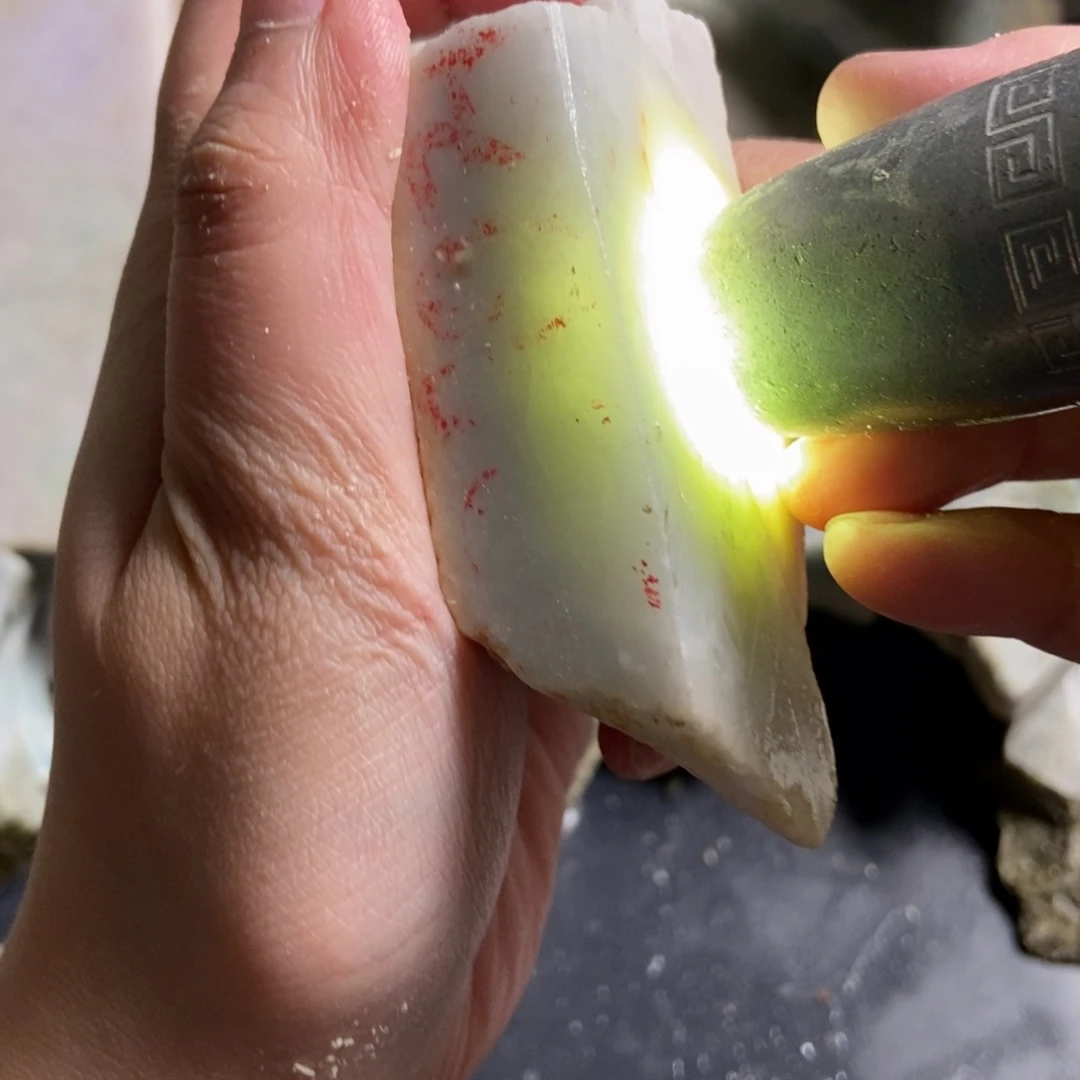 未镶嵌挂件翡翠天然翡翠