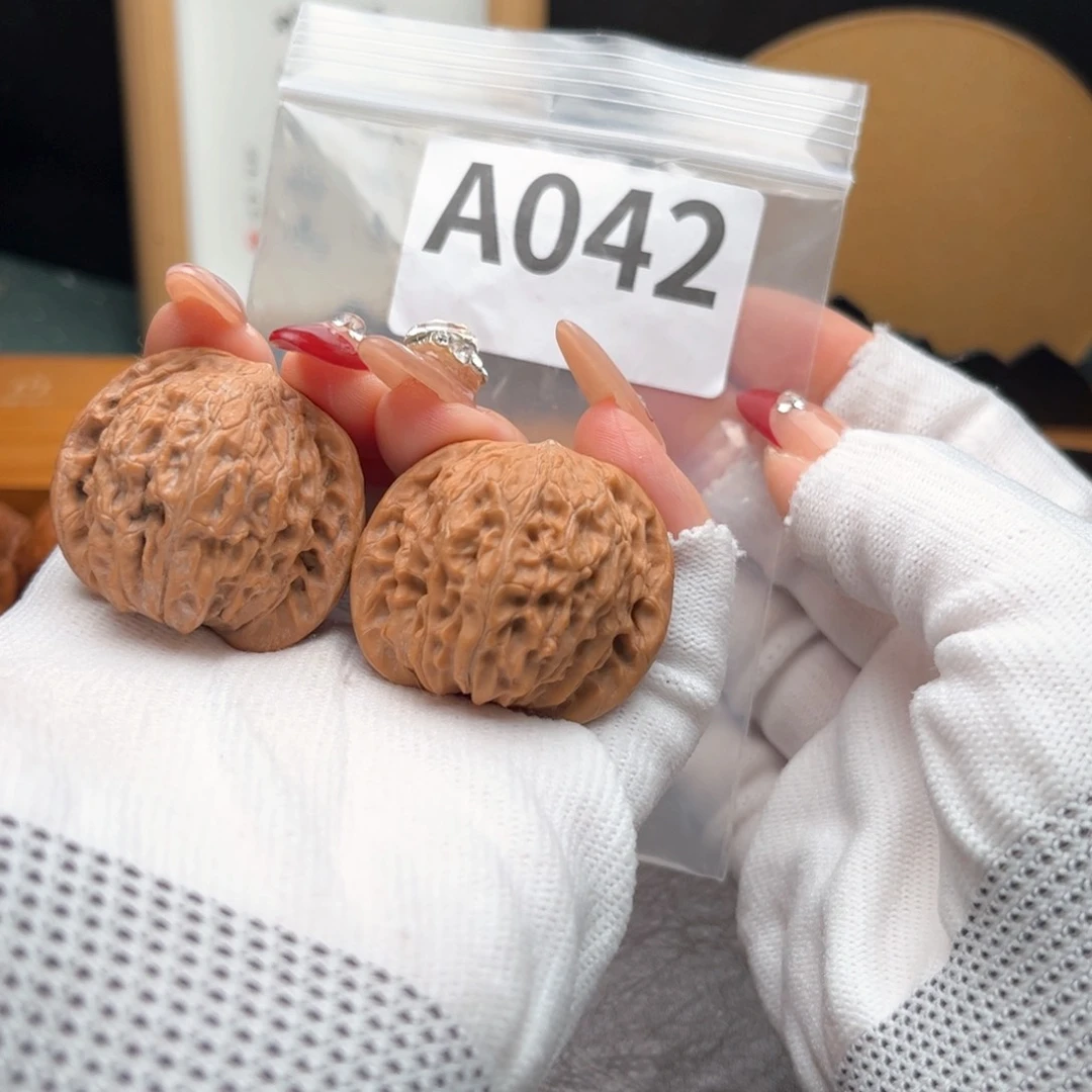 文玩核桃把件36磨盘a 042