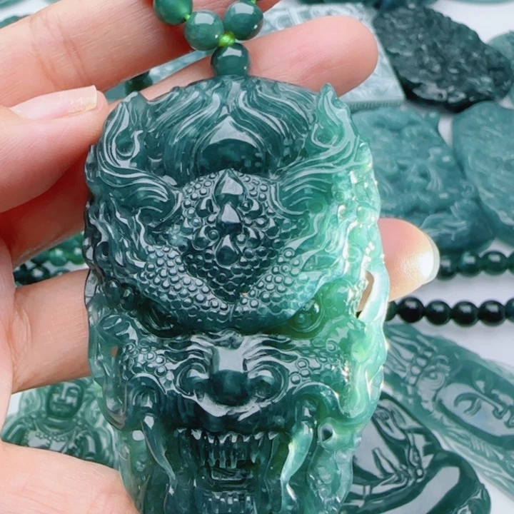 翡翠未镶嵌颈饰多样性发货天然A货翡翠