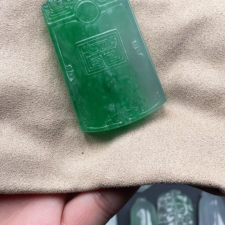 ?***颜仿古无事牌，飘金丝绿，微绵，缅优