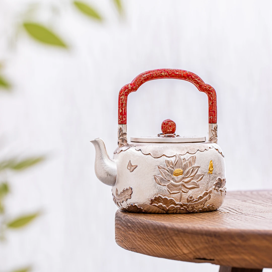蜂鸟工坊 出口 漆把漆钮錾刻荷花提梁大壶 FNN1763