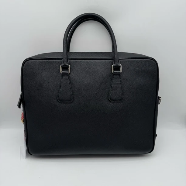 99新 Prada/普拉达 黑色十字纹手提公文包/2360