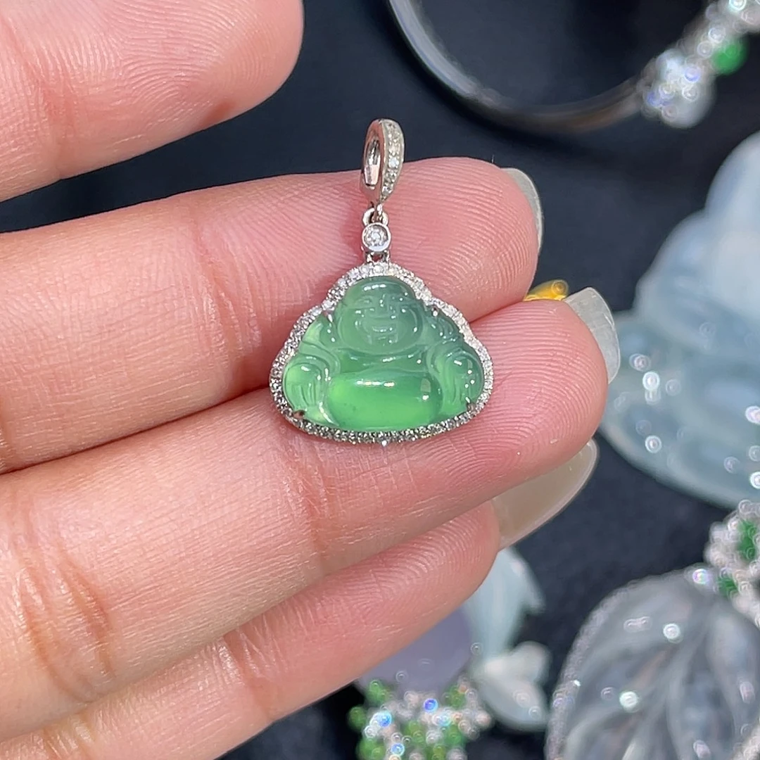 翡翠18K金镶嵌颈饰佛公