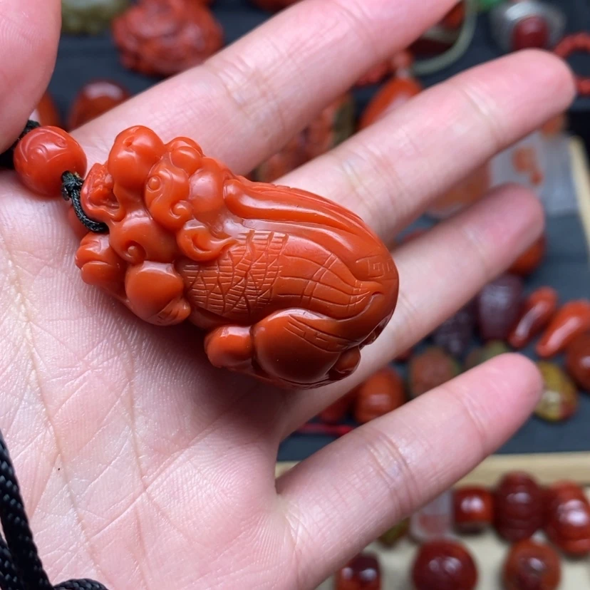 【闪购商品】南红玛瑙配饰未镶嵌郑*形