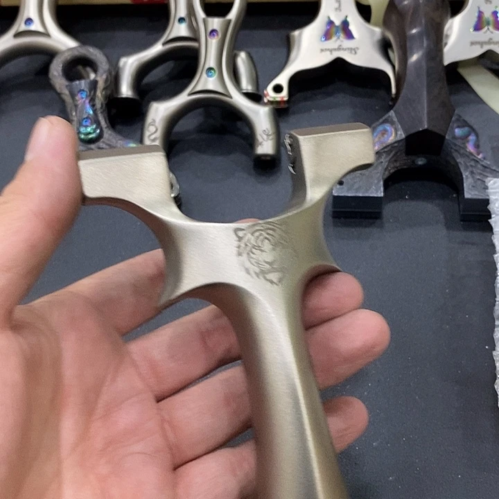 没***燃2992号瑕疵蝙蝠裸弓