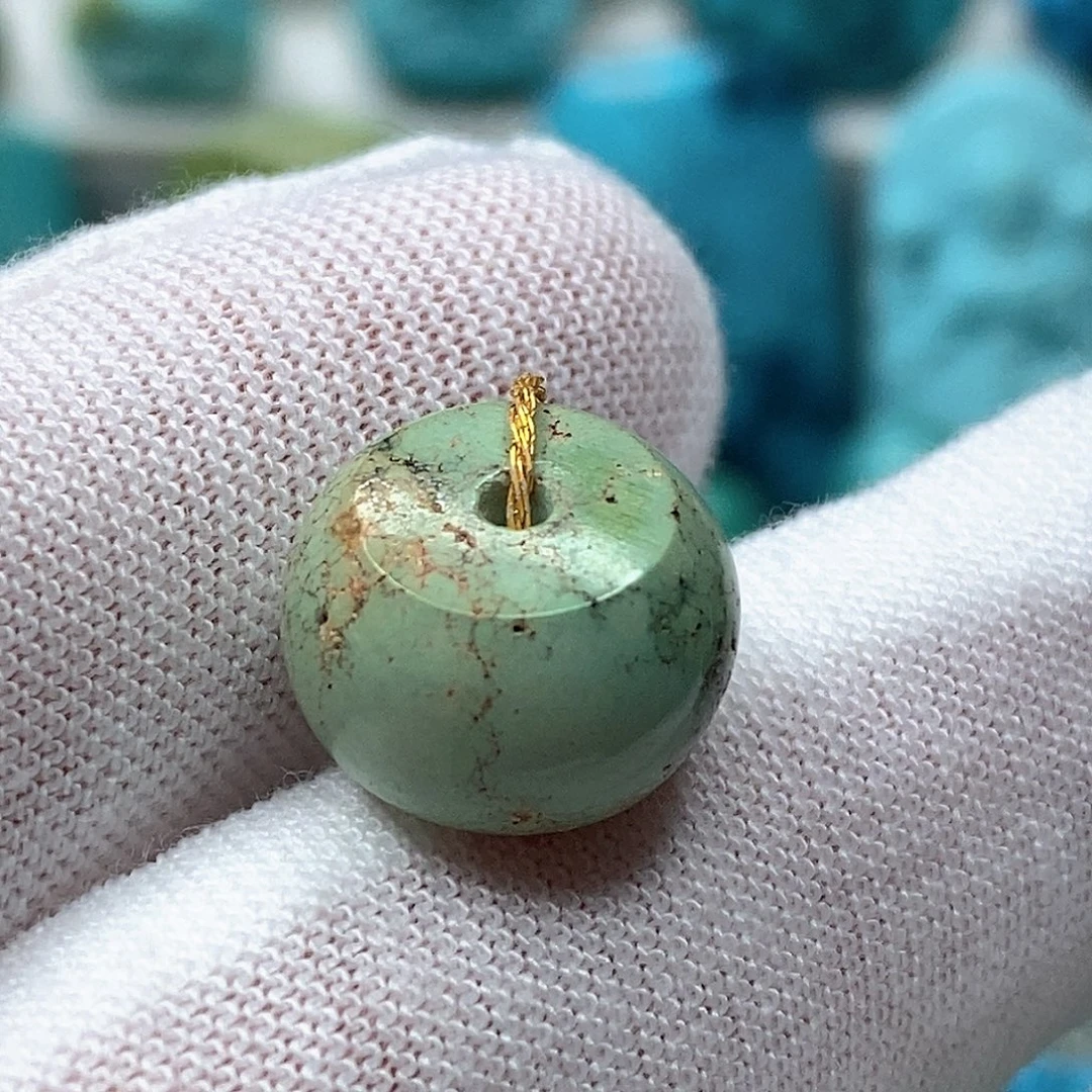 绿松石未镶嵌天然原矿 地大质检12.9mm