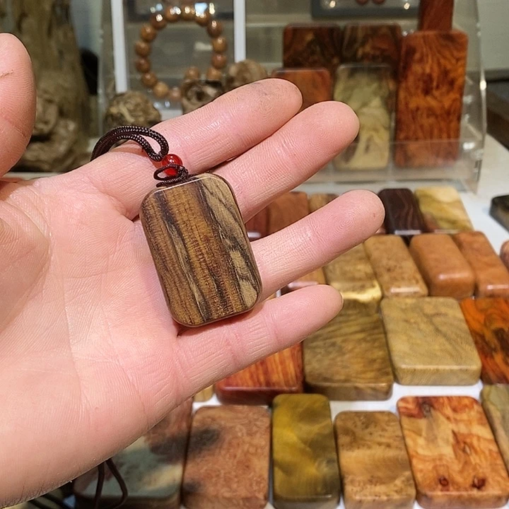 小***朵香榧木木质哈把玩件花期楠