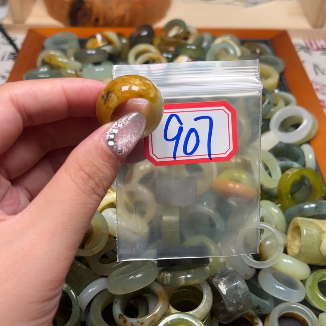 嗯***嗯蛇纹石玉未镶嵌珠宝奇石
