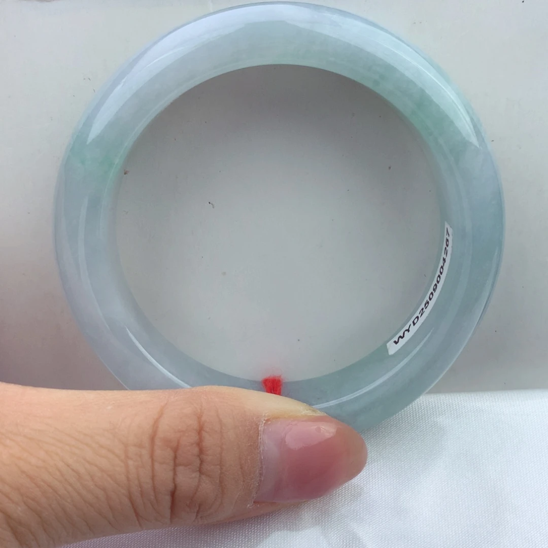 翡翠未镶嵌手镯纯天然04