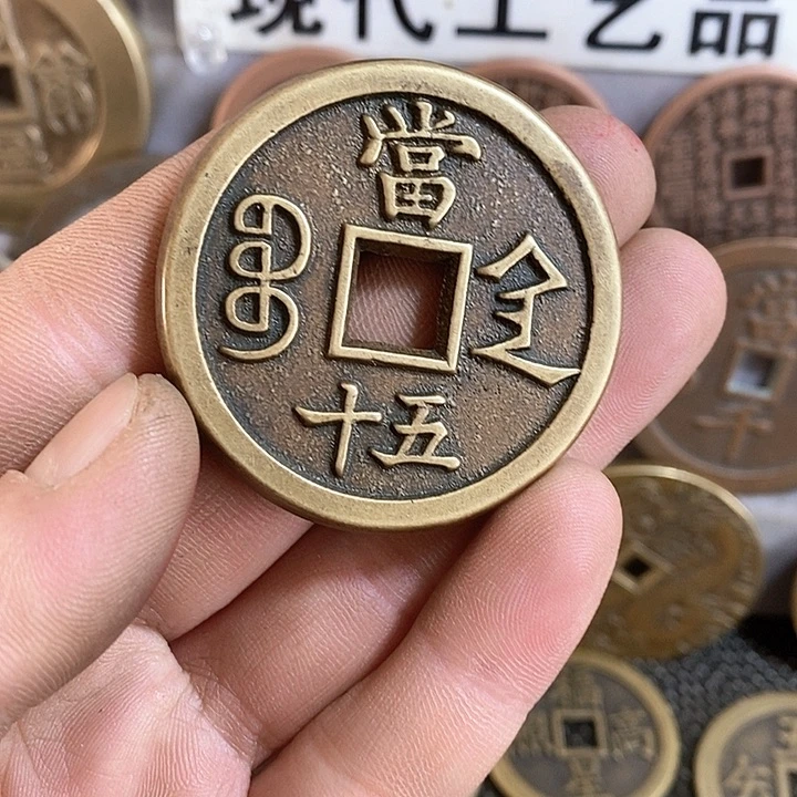 翻砂铸造工艺品现代z