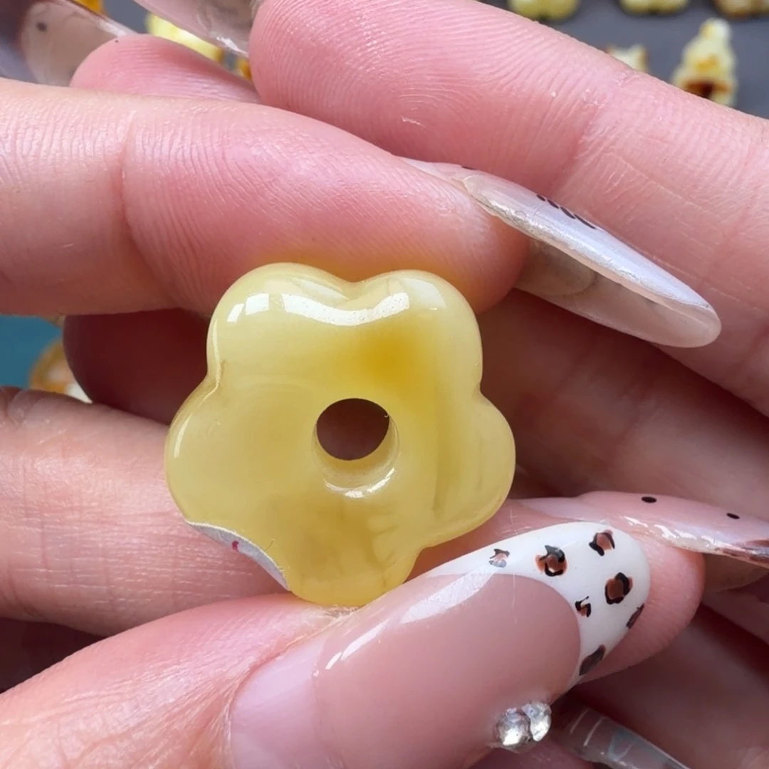 琥珀未镶嵌裸石蜜蜡