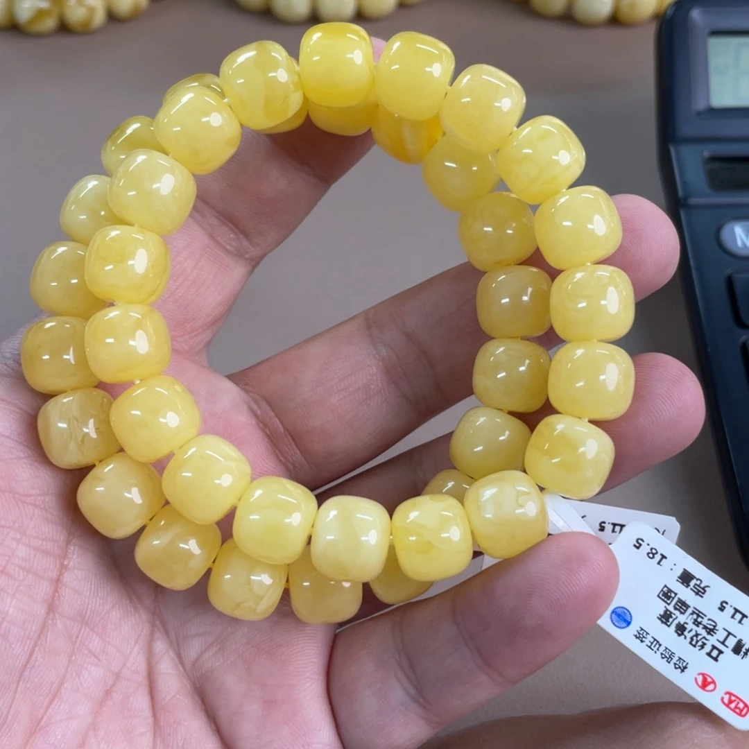 琥珀裸石未镶嵌122多样性发其一