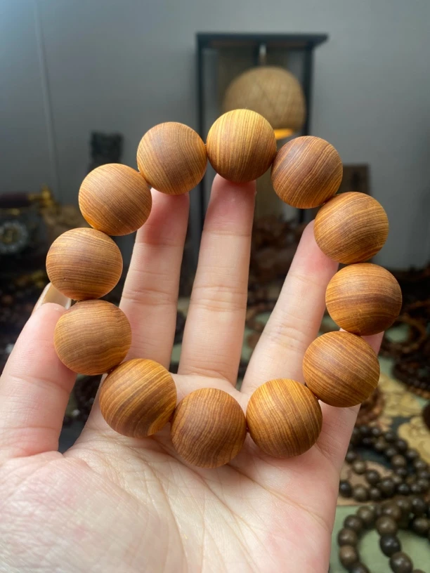 （新粗抛奶凉香）崖柏陈化料规格2.0×12颗奶香（551）