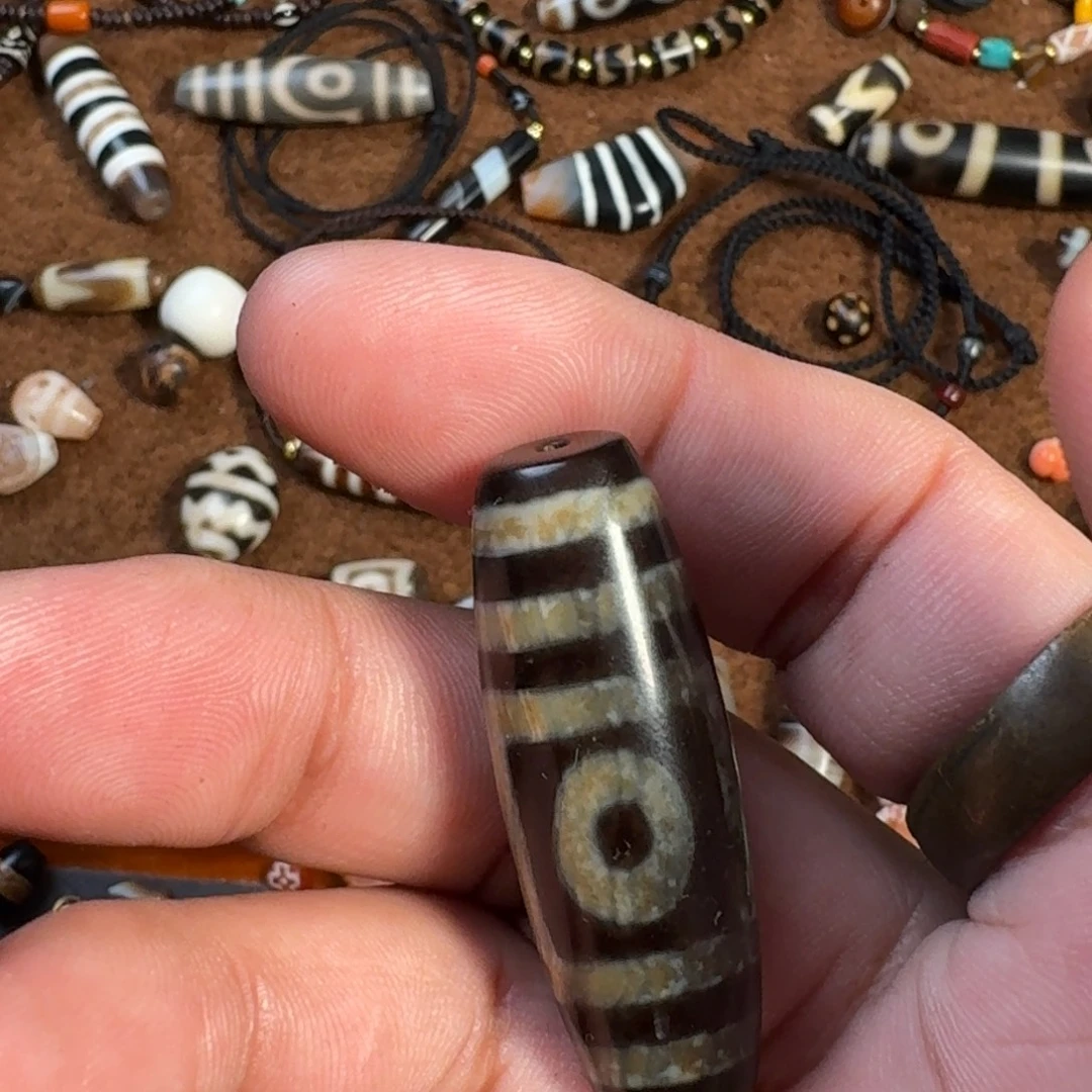 玛瑙/玉髓未镶嵌珠宝奇石