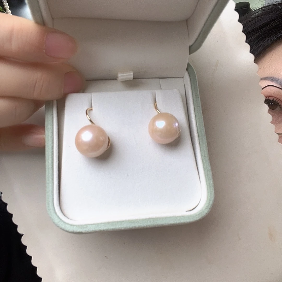 淡水珍珠未镶嵌耳饰