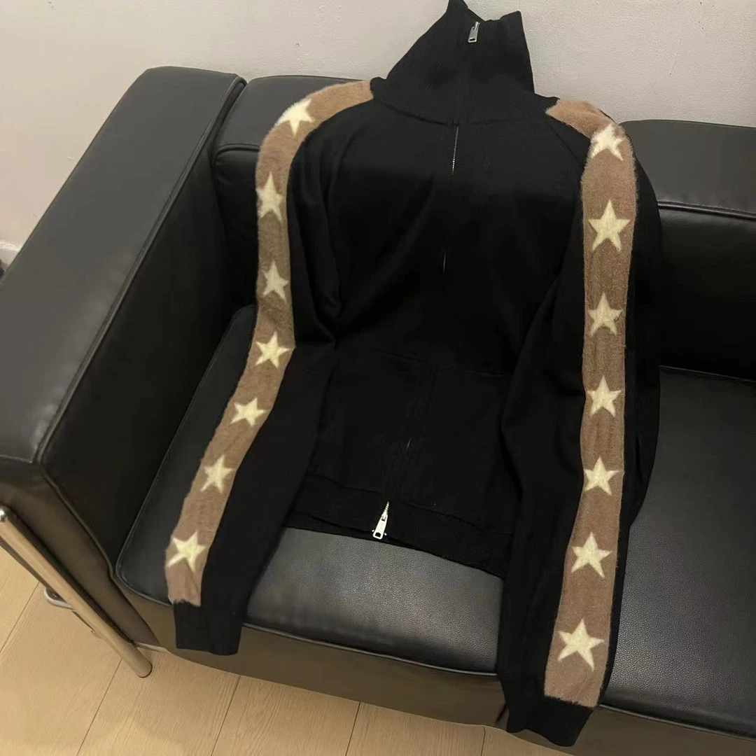 价格在品质之上！闭眼冲的浮力！某保229！小众重磅拉链毛衣男女同款