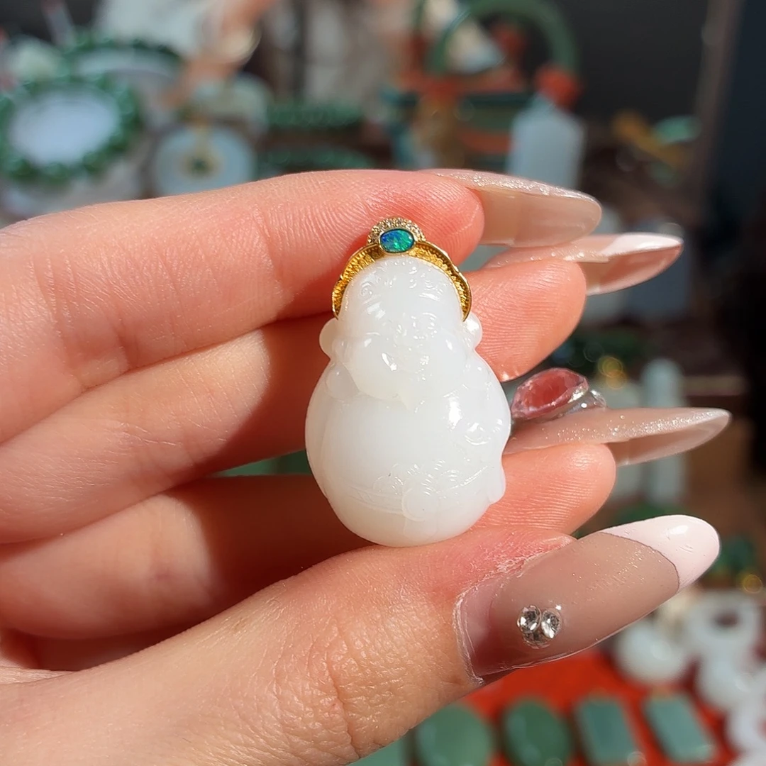 和田玉18K金镶嵌颈饰T