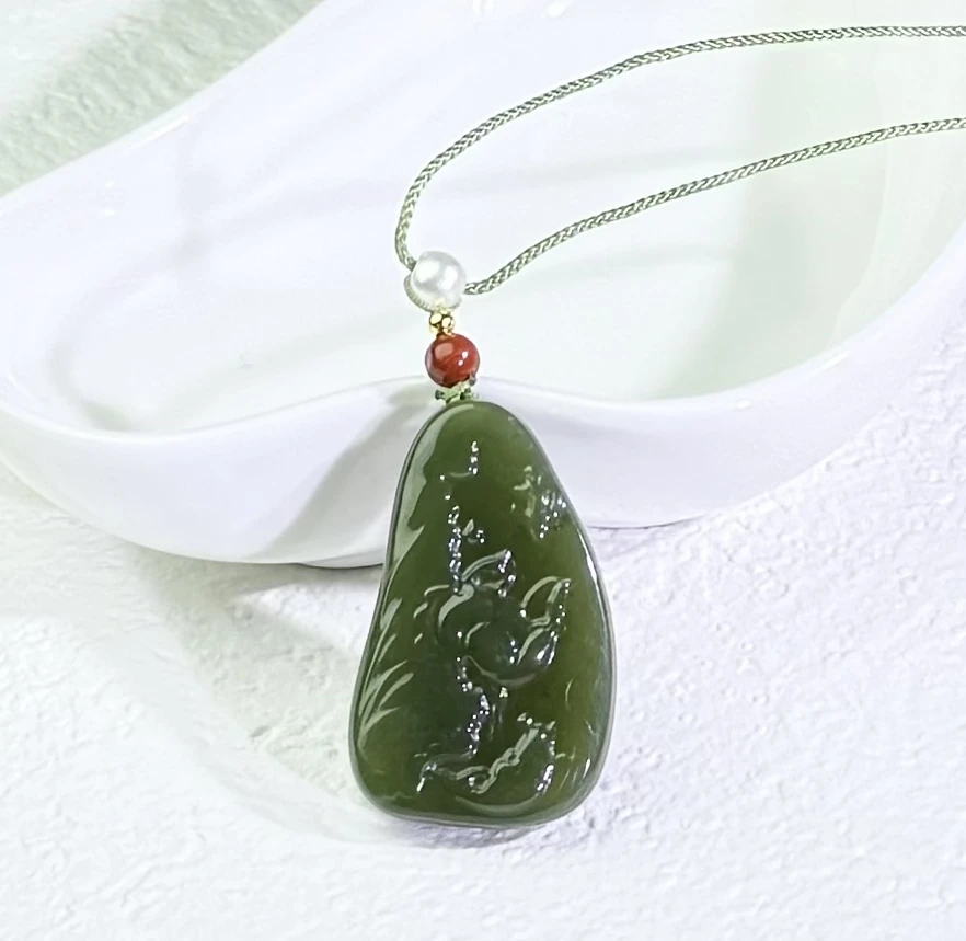 和田玉吉祥如意-年年有余