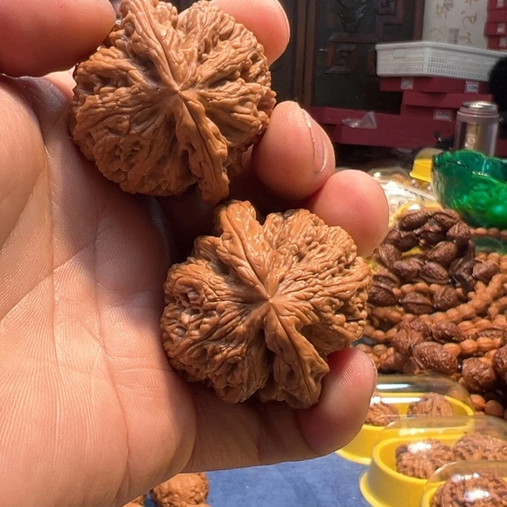 文玩核桃把件信*大粗筋