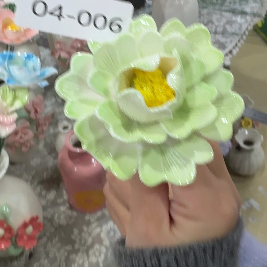 瑕疵406 陶瓷花拍满20元发货，爱退款拉黑