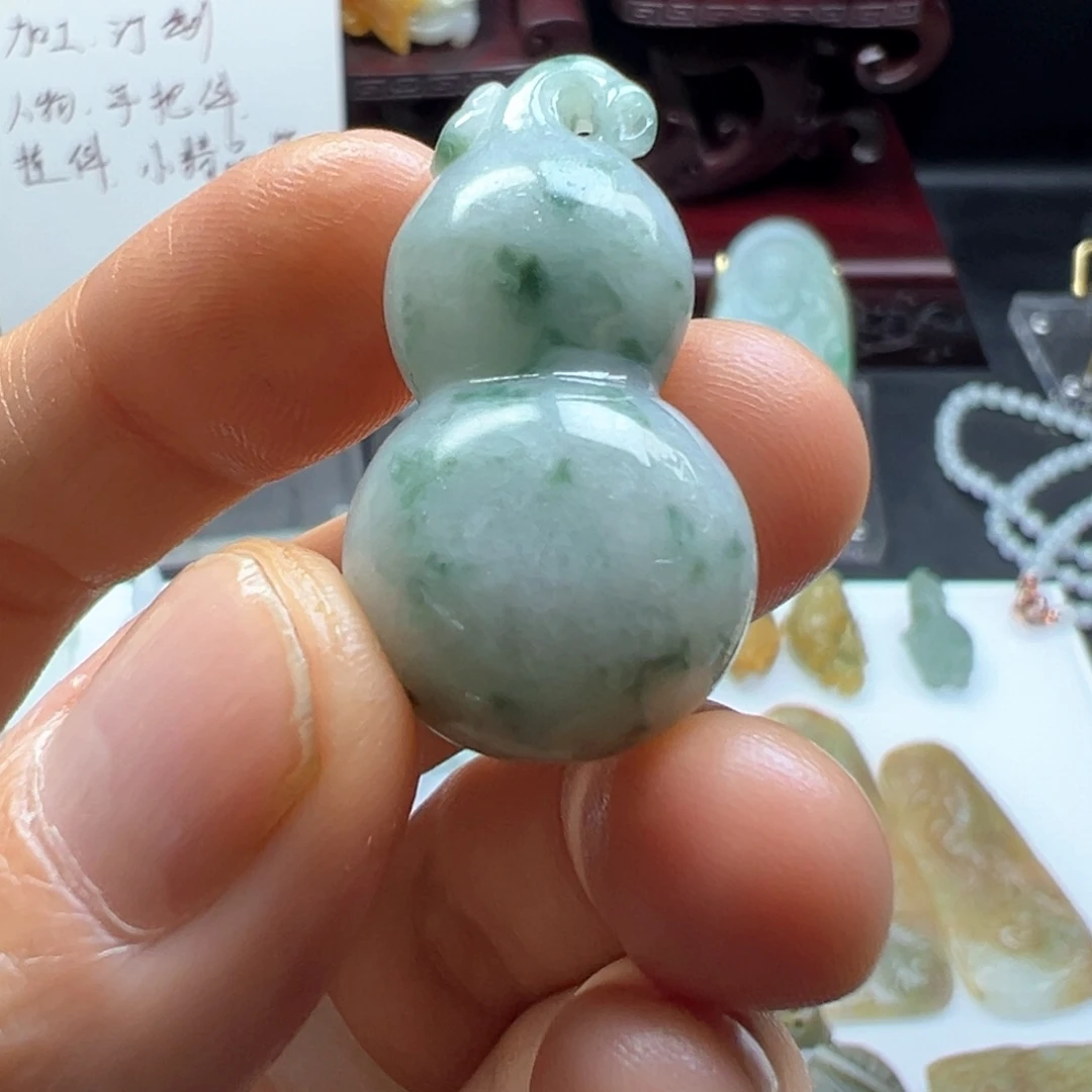 颈饰未镶嵌翡翠缅甸翡翠A货