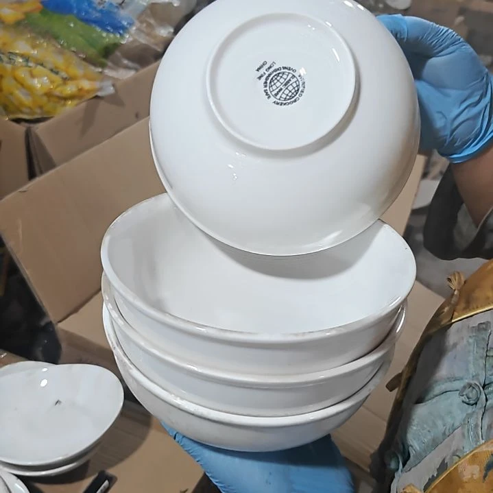 摆件陶瓷盘子碗啥都有