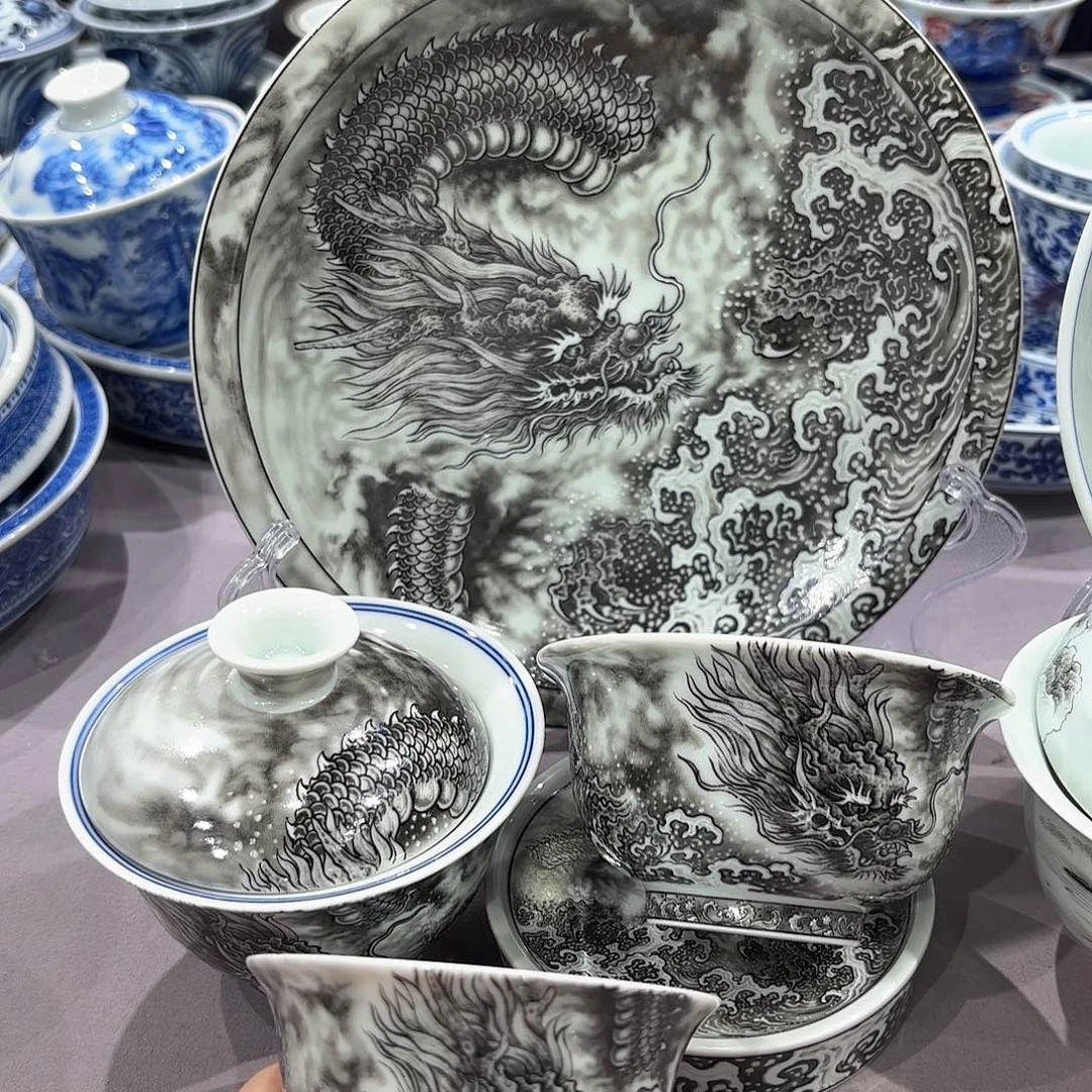 瓷片景德镇陶瓷学院等单位联合举办