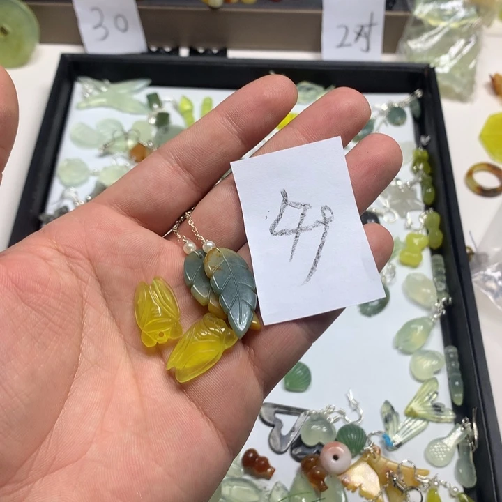 蛇纹石玉耳钉足银镀金镶嵌C**…