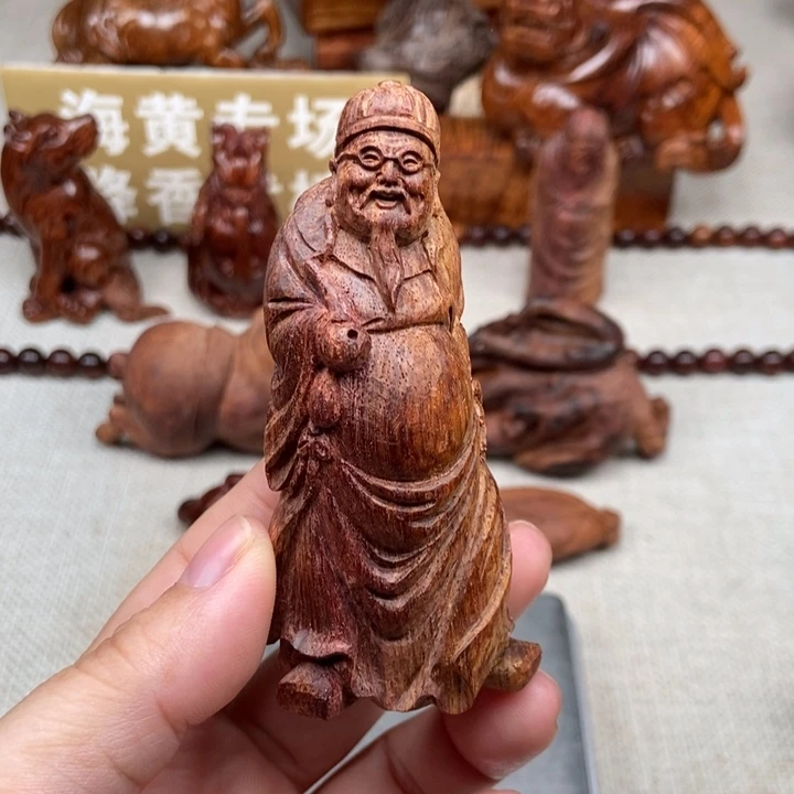 財***龢黄花梨/降香黄檀把件