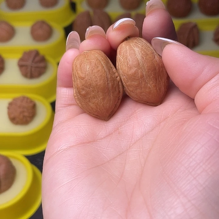 吊坠文玩核桃水晶蛙