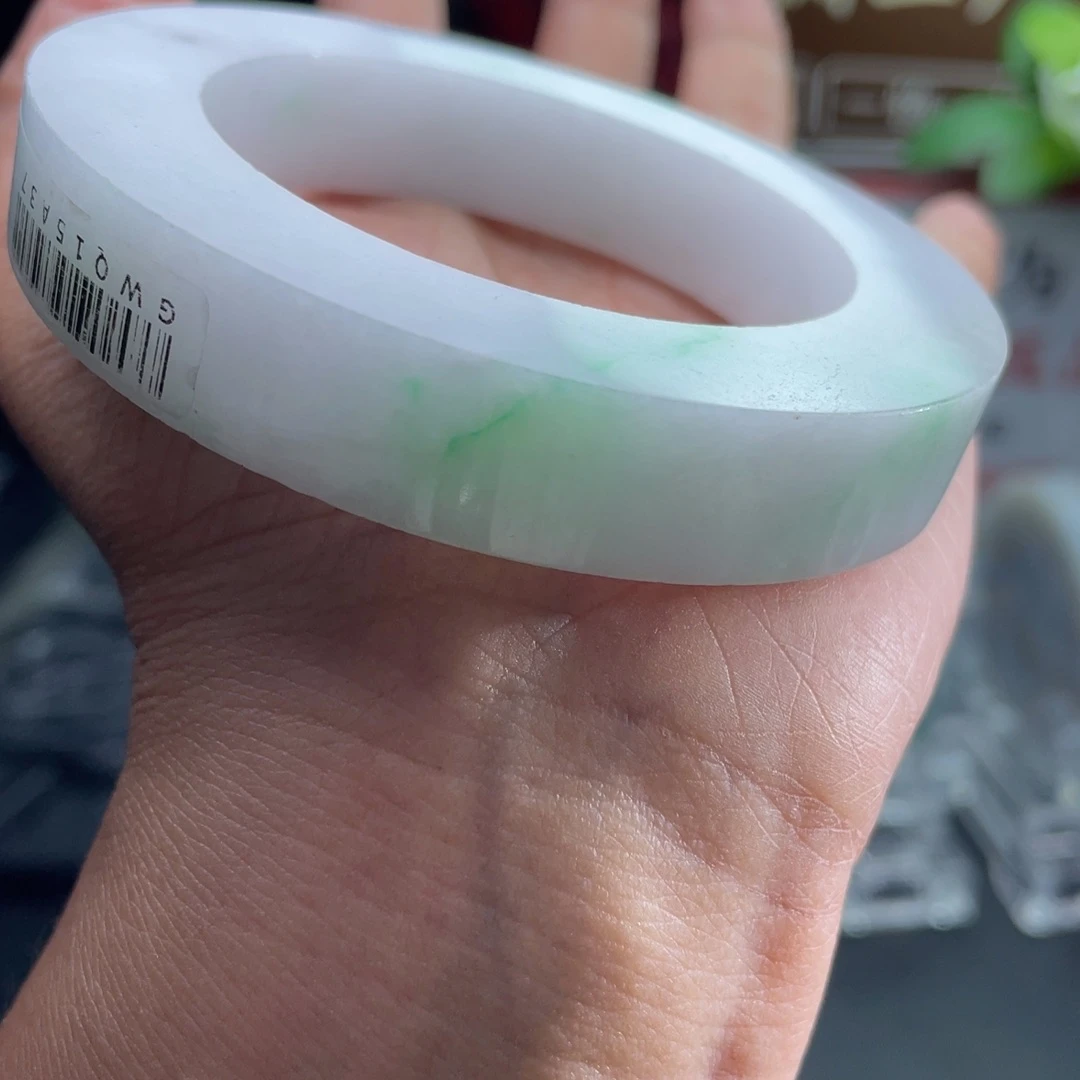 朵***开定制翡翠未镶嵌正圈