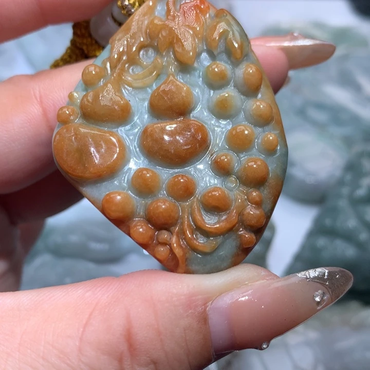 翡翠未镶嵌颈饰保真天然A货翡翠