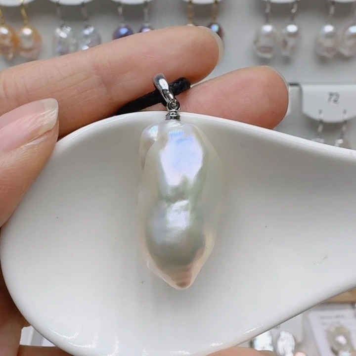 颈饰未镶嵌淡水珍珠