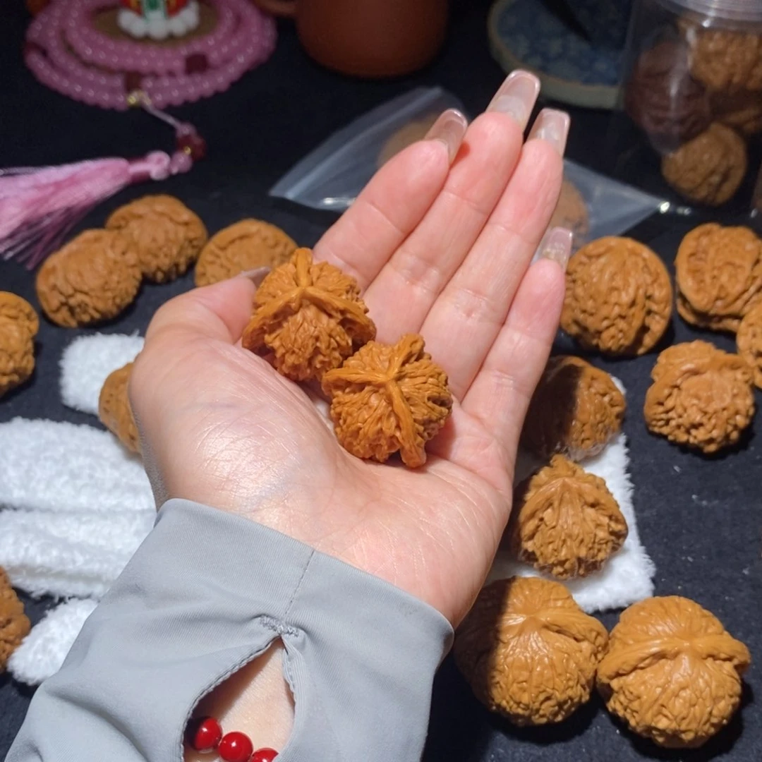 文玩核桃吊坠盘山公子帽32