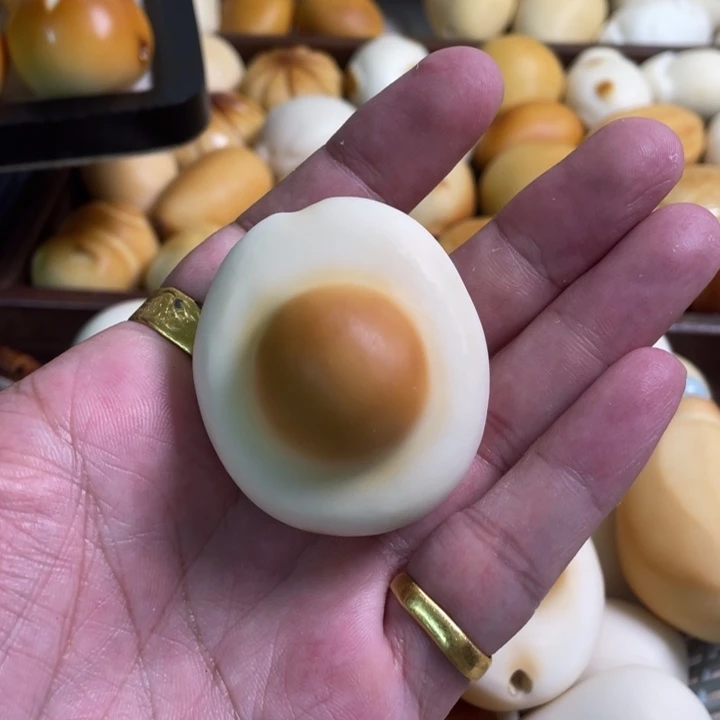 菩提根/象牙果吊坠微瑕煎蛋