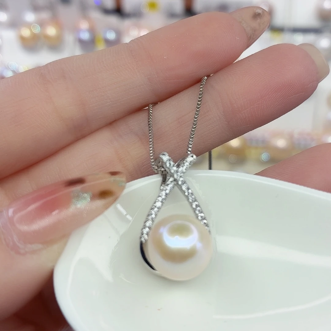 淡水珍珠合金颈饰