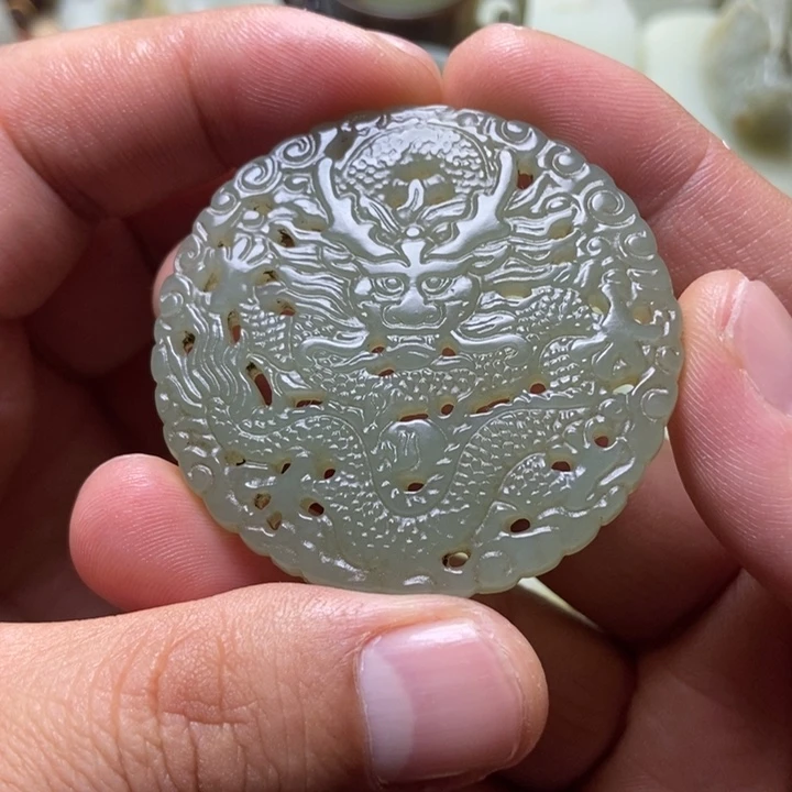 和田玉未镶嵌挂件