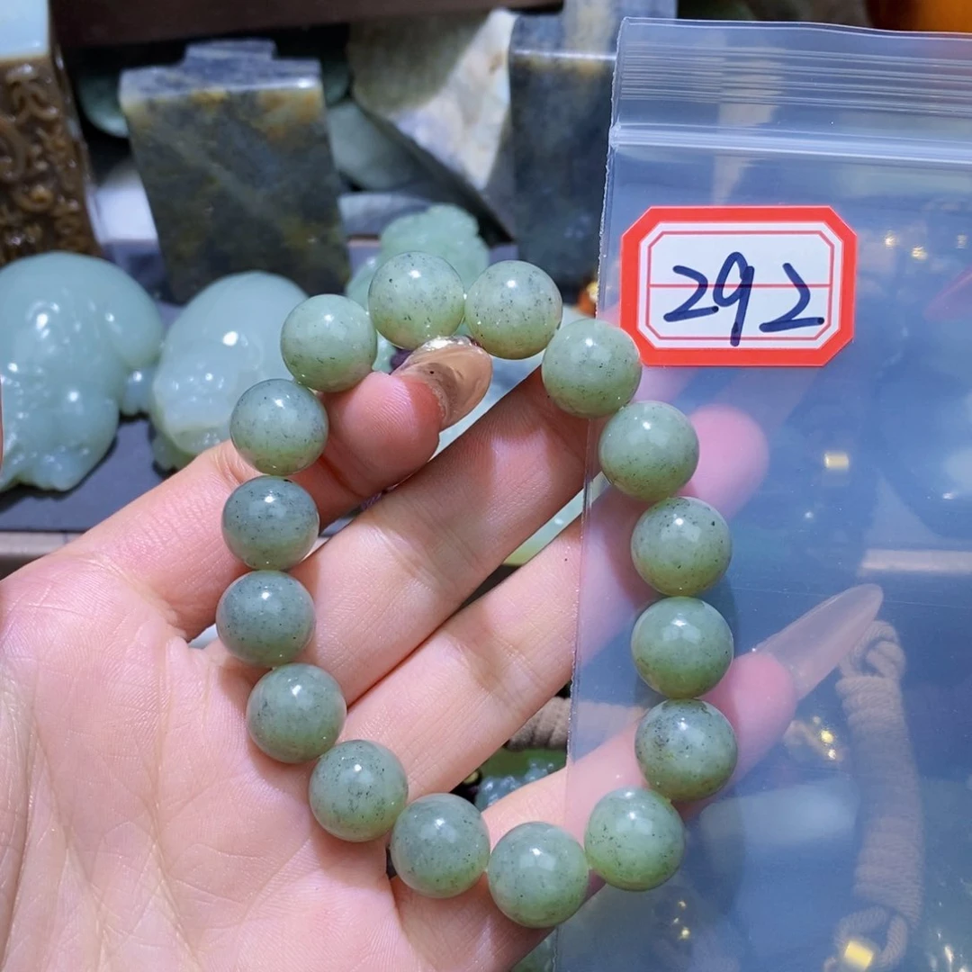 和田玉和田玉边角料随机发未镶嵌