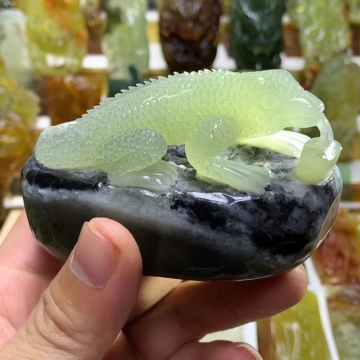 蛇纹石玉未镶嵌珠宝半成品