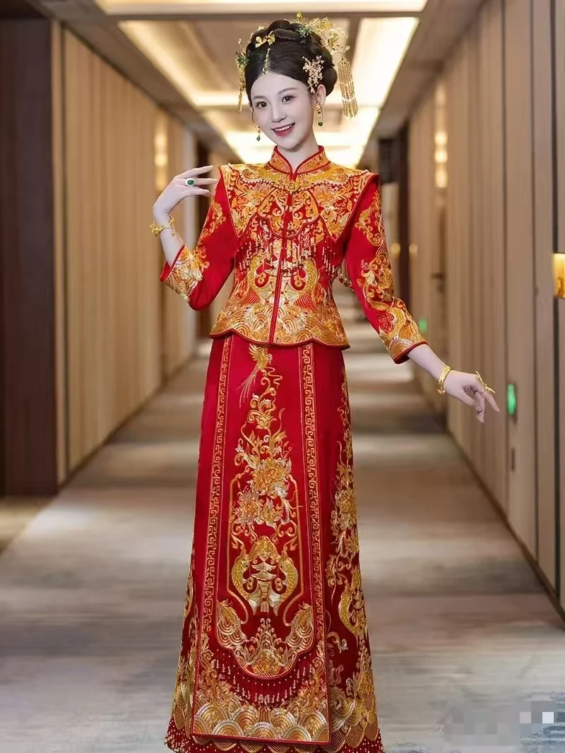 常规款女九分袖秀禾服立体剪裁复古
