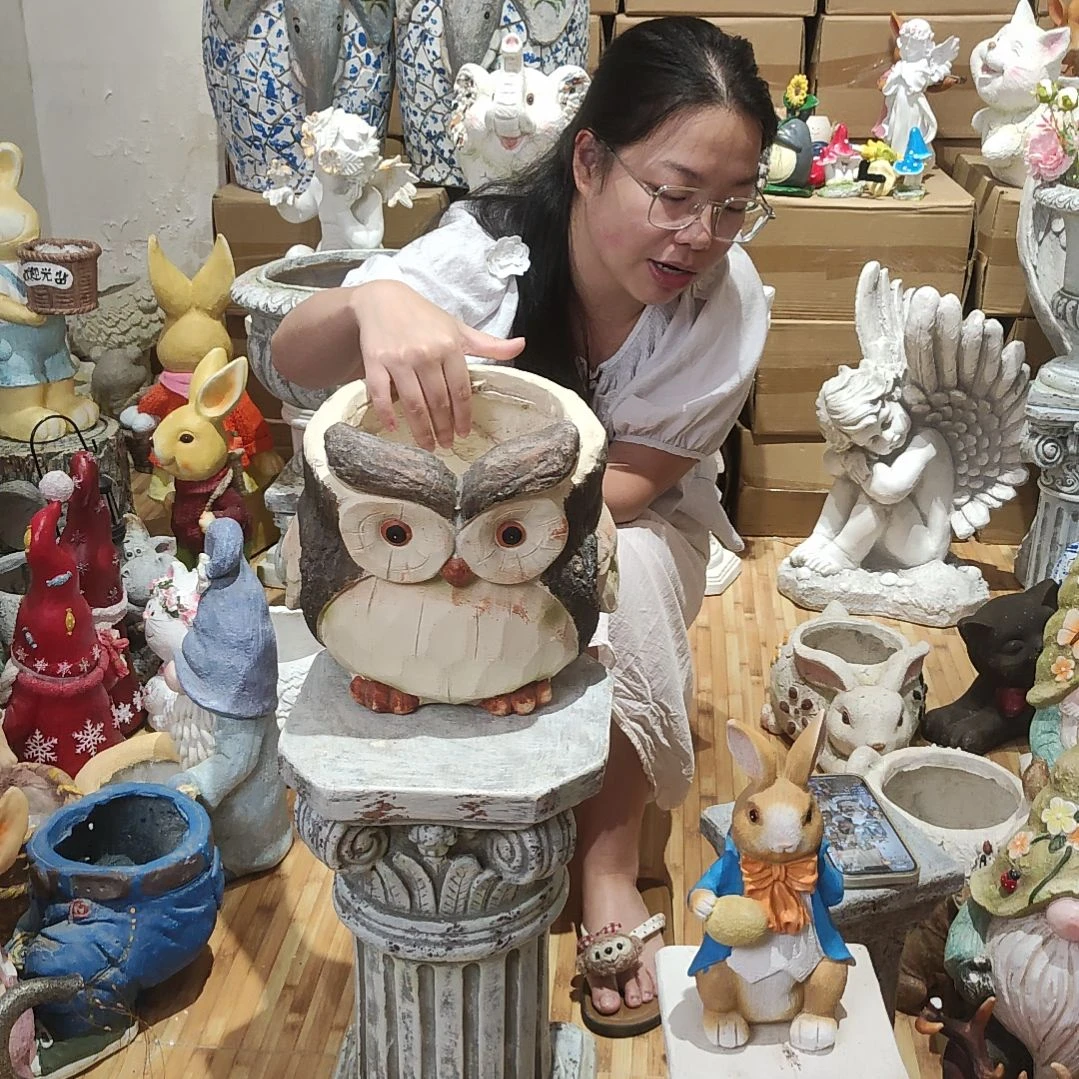 合成树脂氧化镁猫头鹰花盆一个