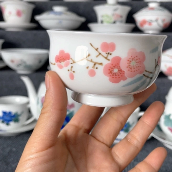 彭***景德镇陶瓷炉式杯