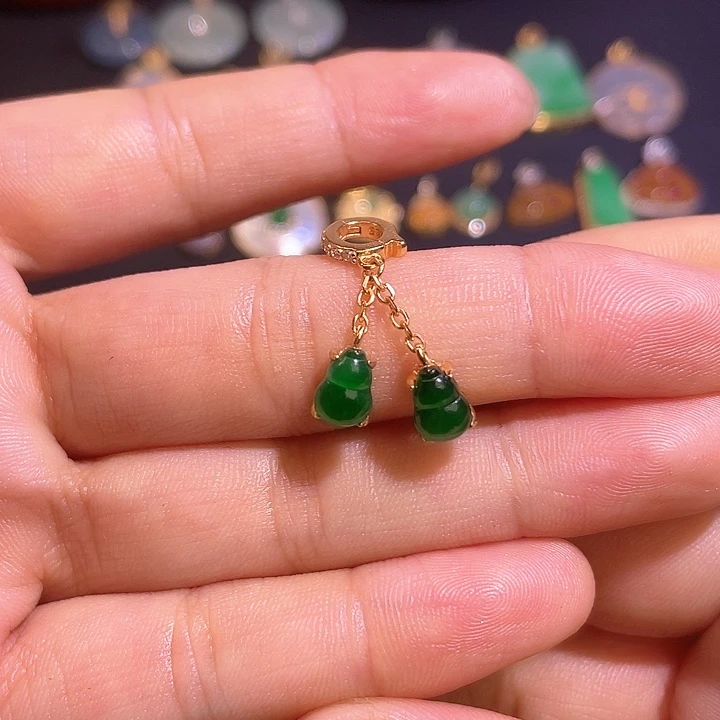 零***下翡翠18K金镶嵌吊坠(不含链)天然翡翠