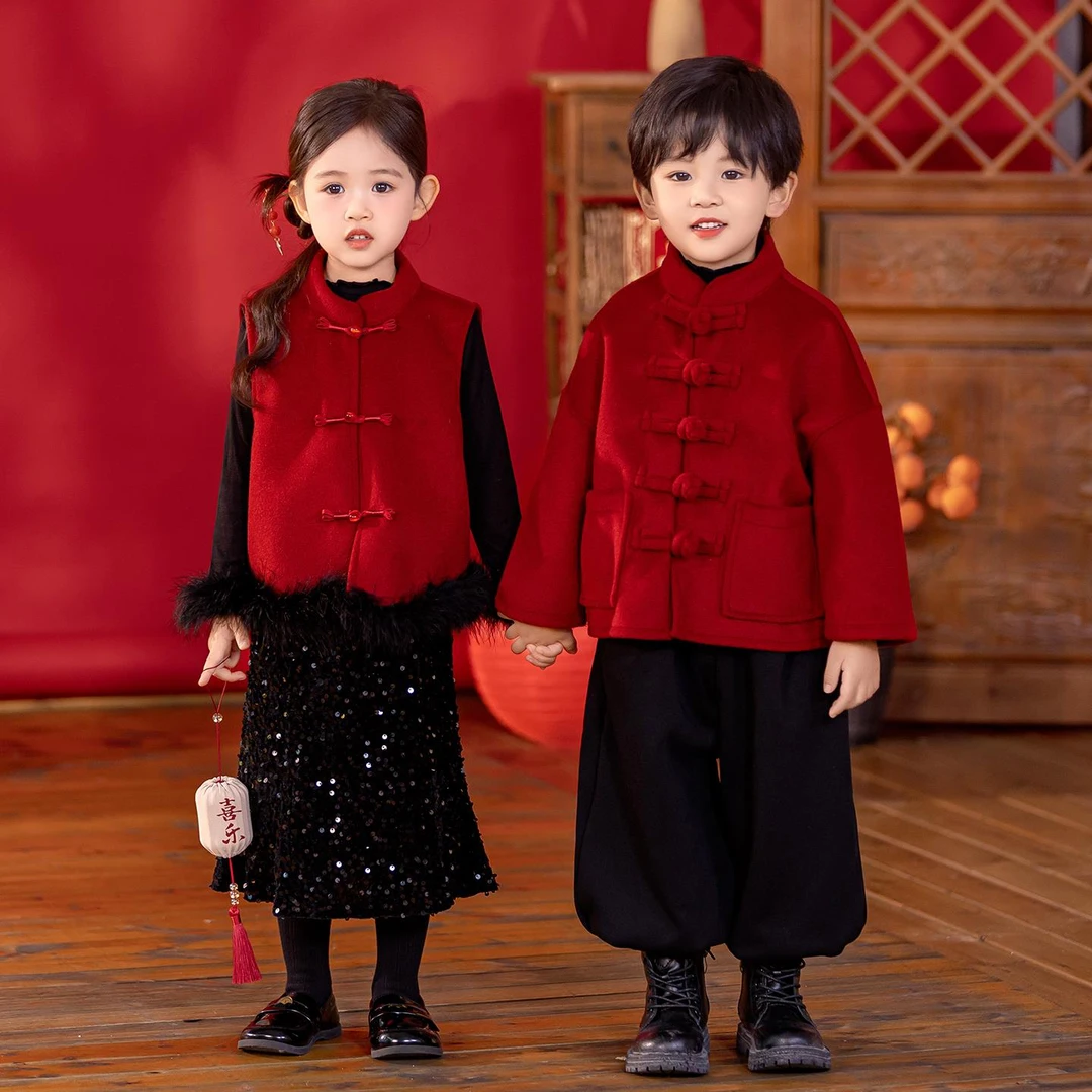 男童元旦演出服套装幼儿园宝宝加绒唐装新中式女童喜庆红色拜年服