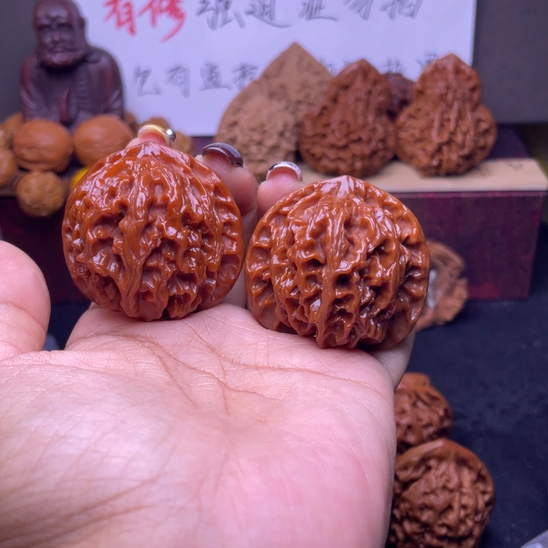 无***桃核吊坠苹果园福利